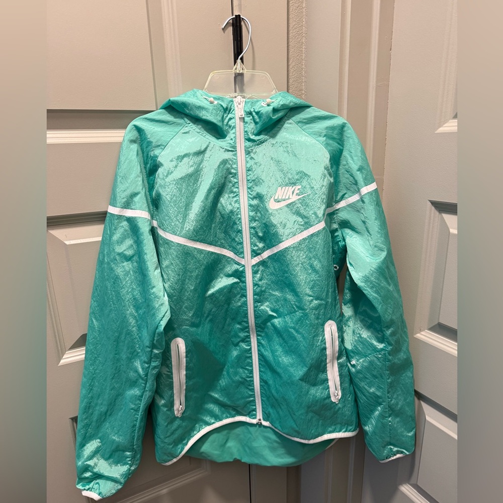 Youth Nike Windbreaker